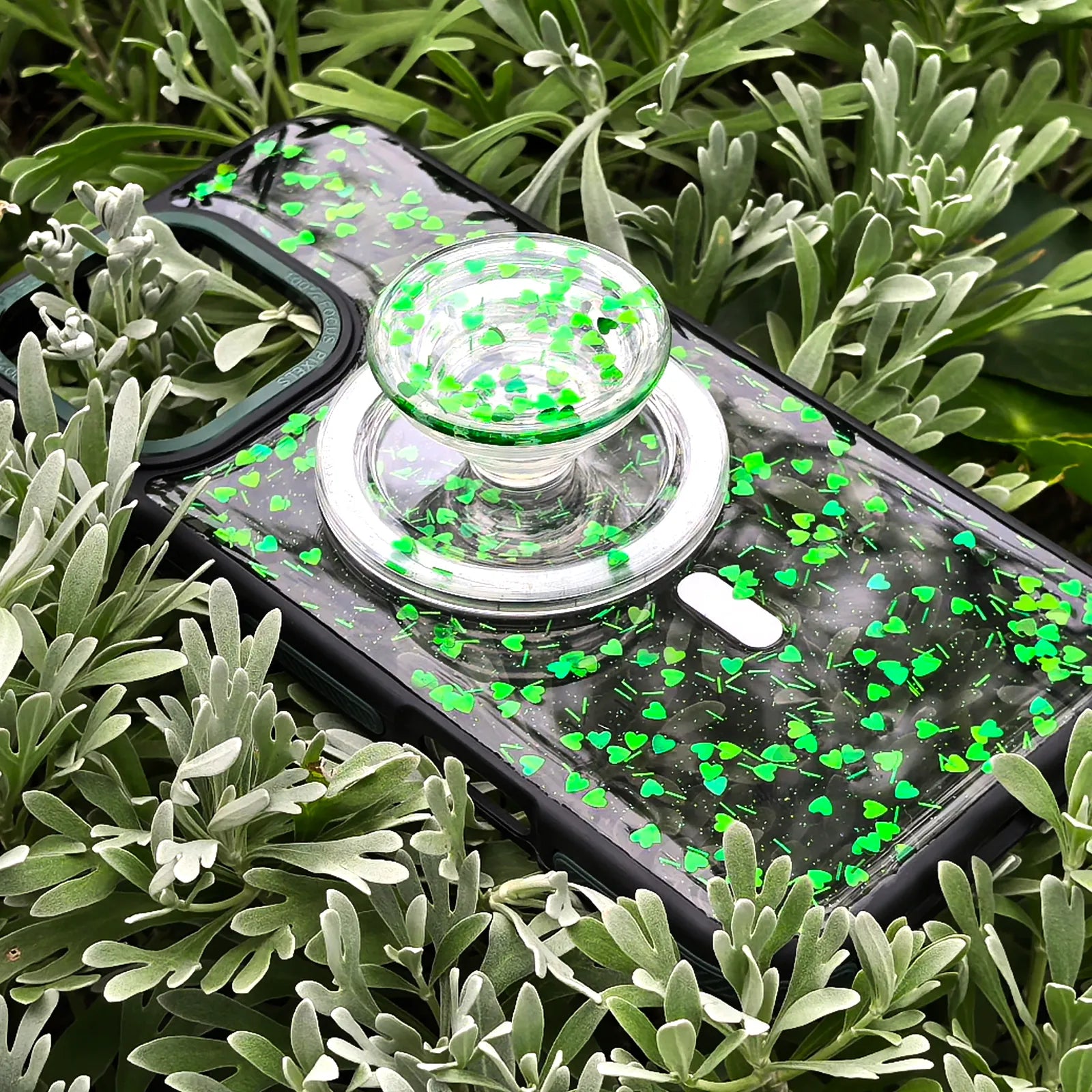 Full of Love Green Phone Case MagSafe Grip Set