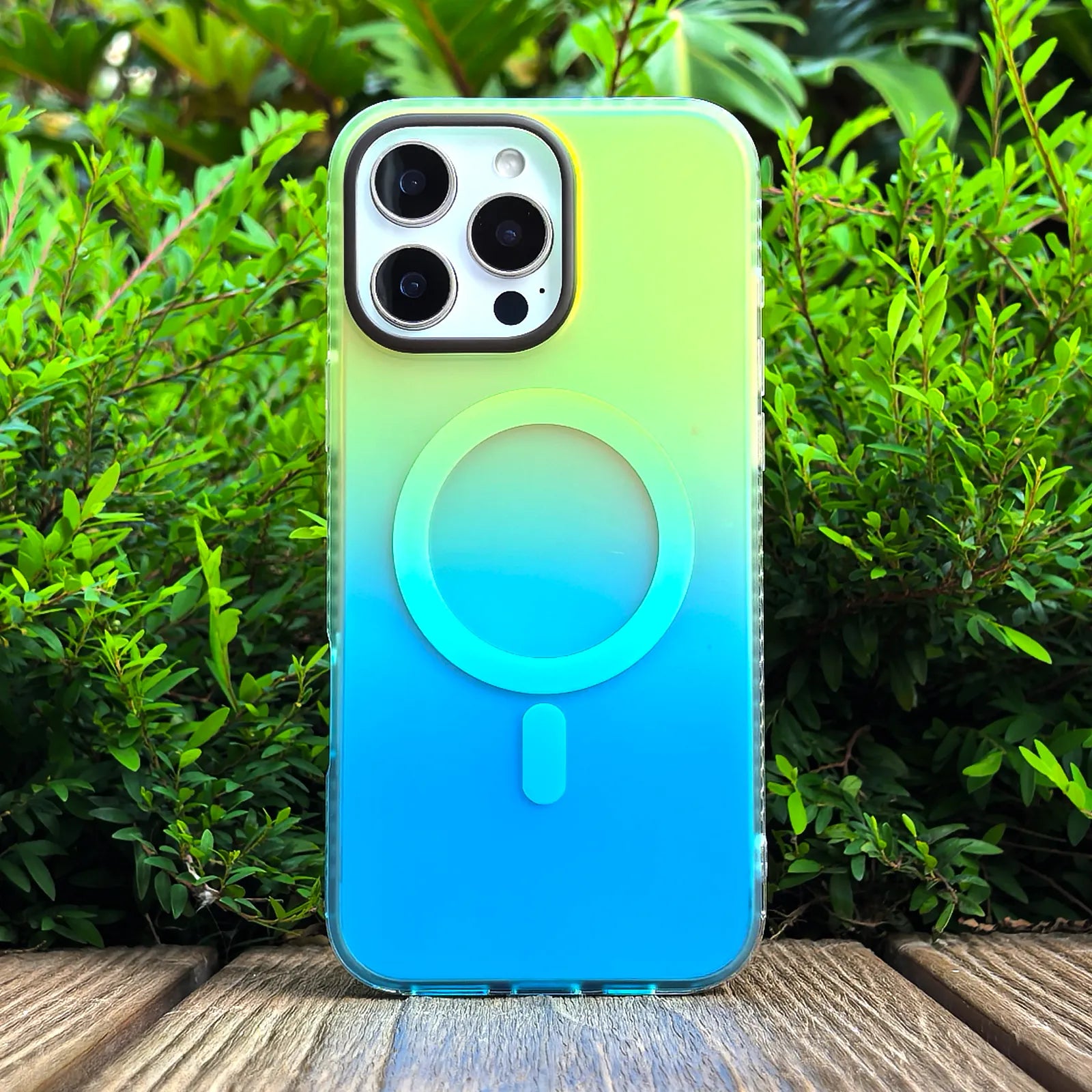 Laser Dazzling Green & Blue Phone Case MagSafe Grip Set