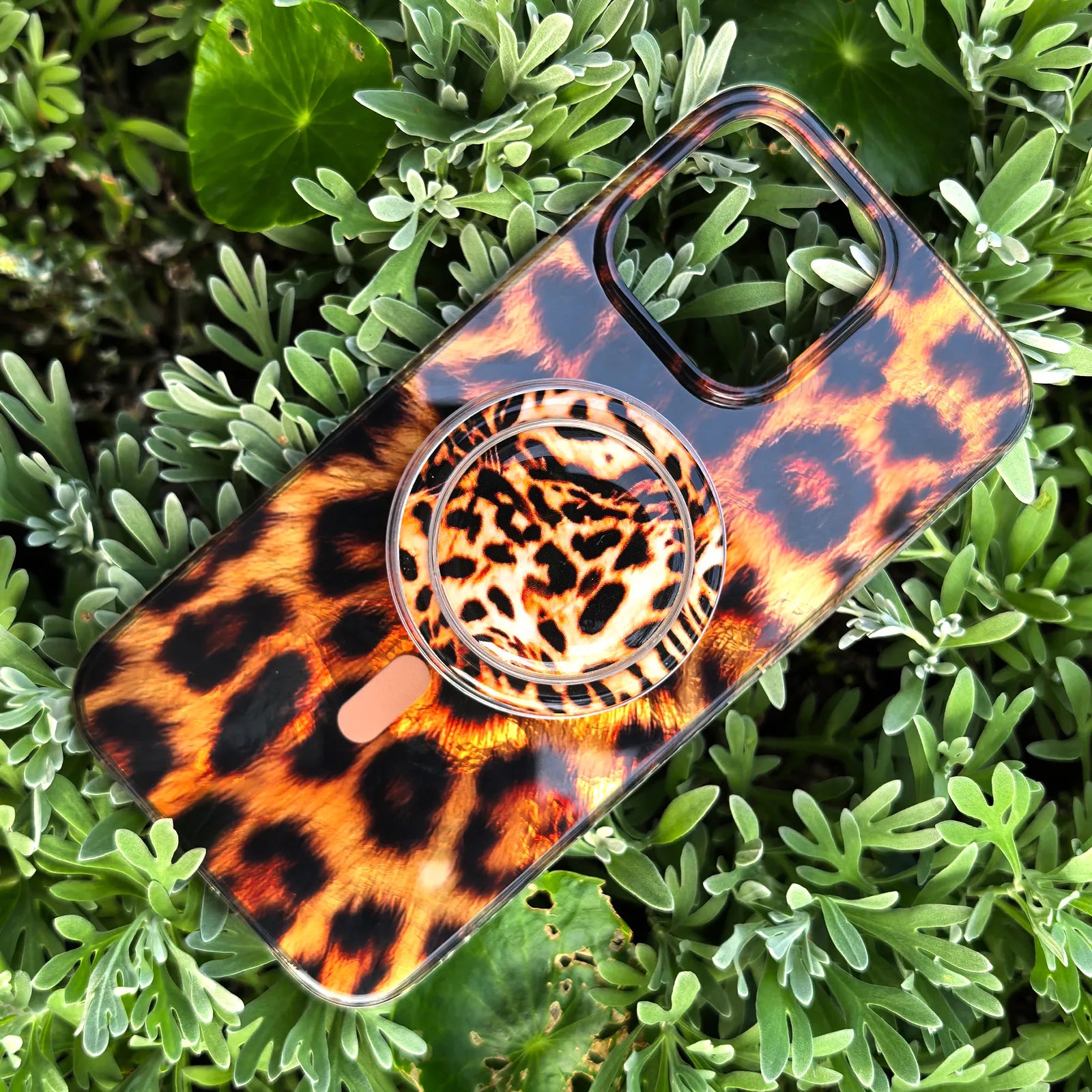 Cool Leopard MagSafe Phone Case Grip Set