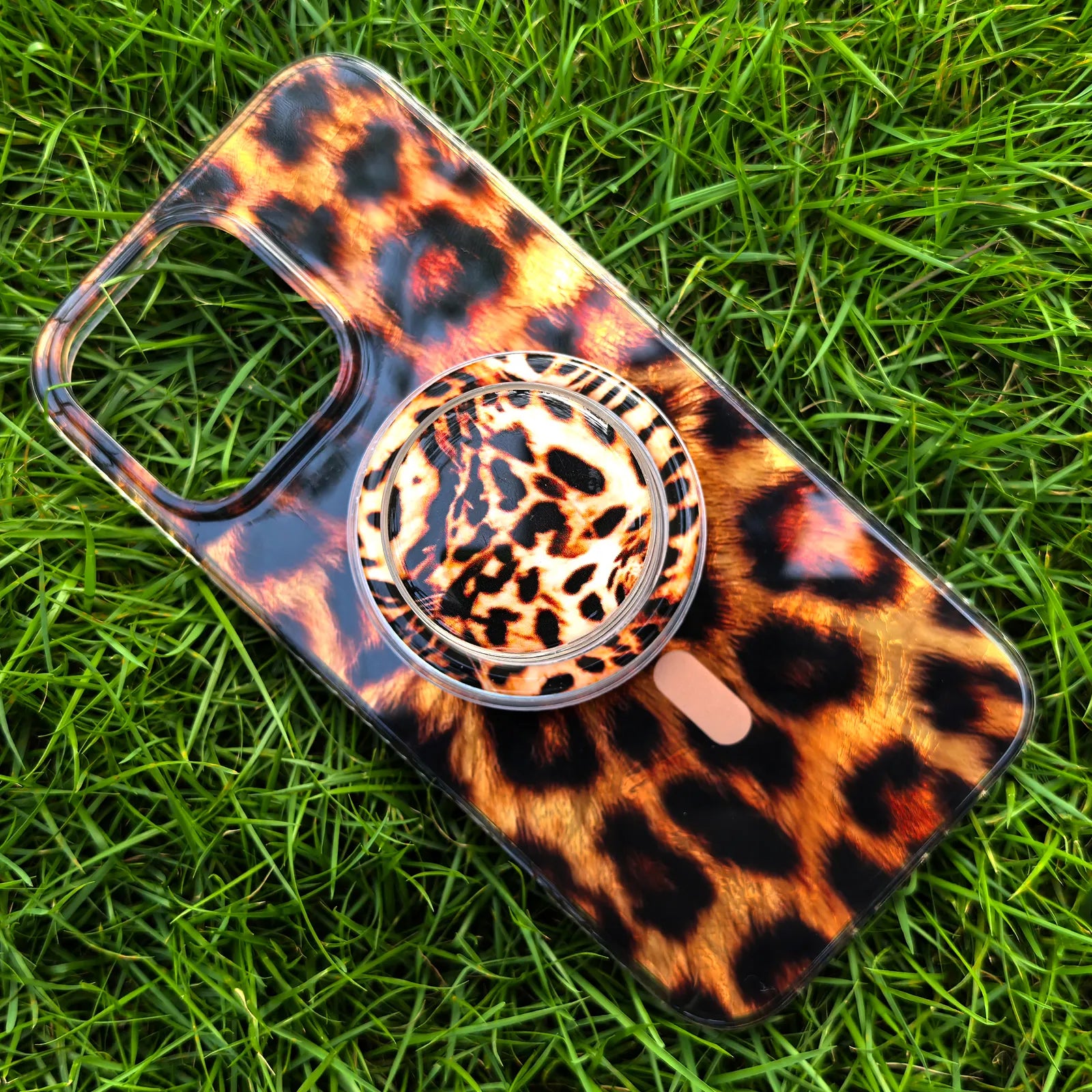 Cool Leopard MagSafe Phone Case Grip Set