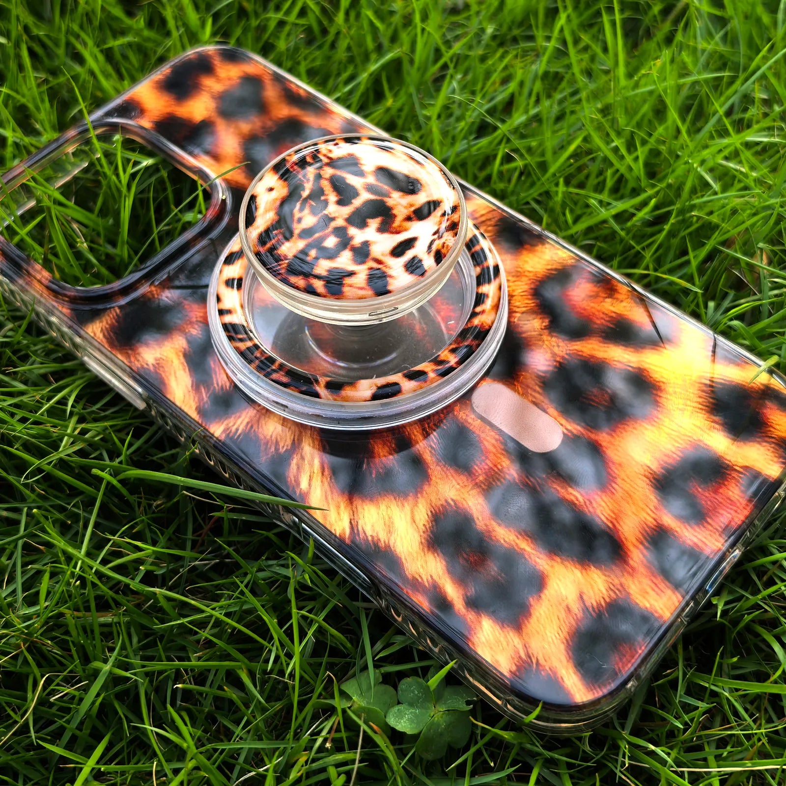 Cool Leopard MagSafe Phone Case Grip Set