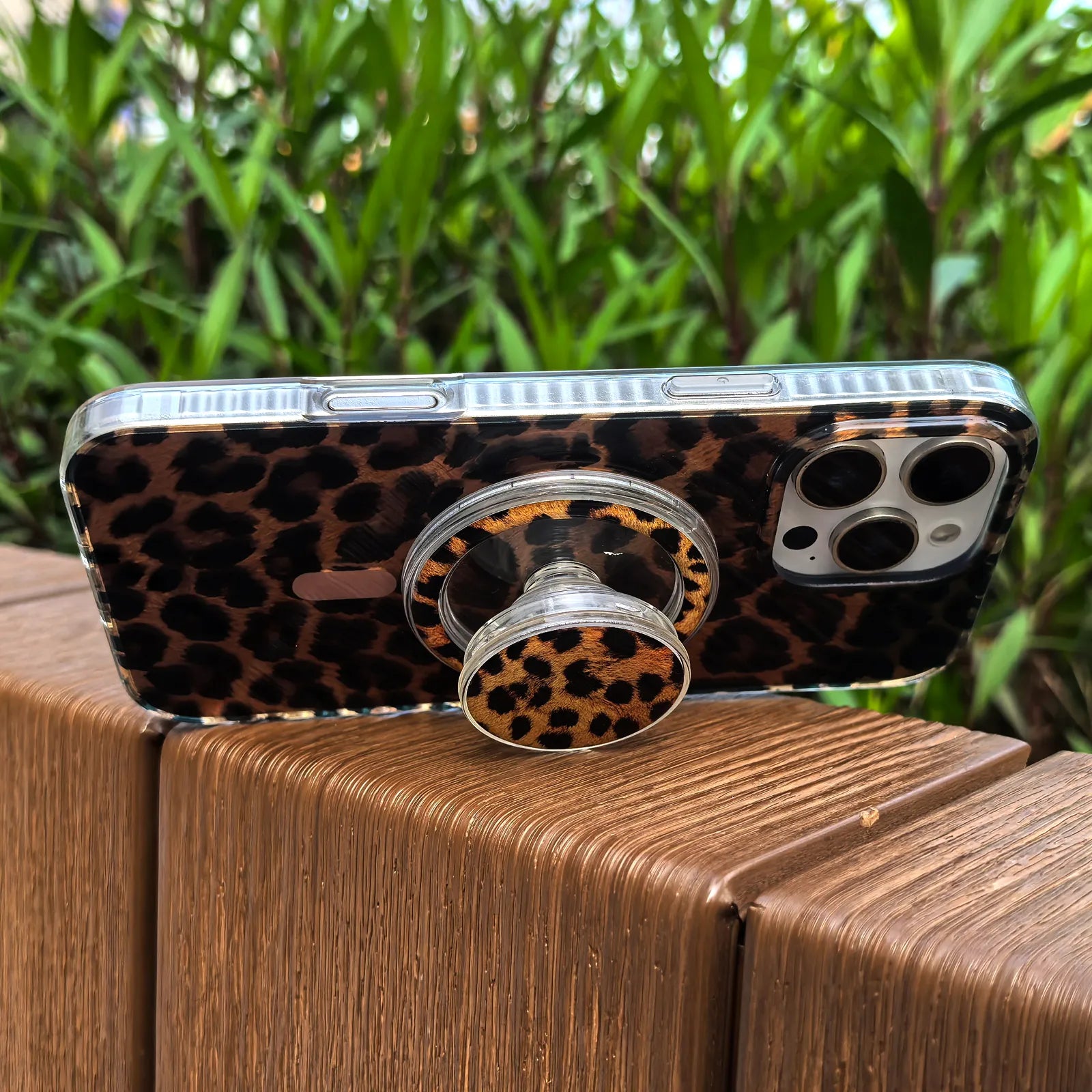 Leopard Print Phone Case MagSafe Grip Set