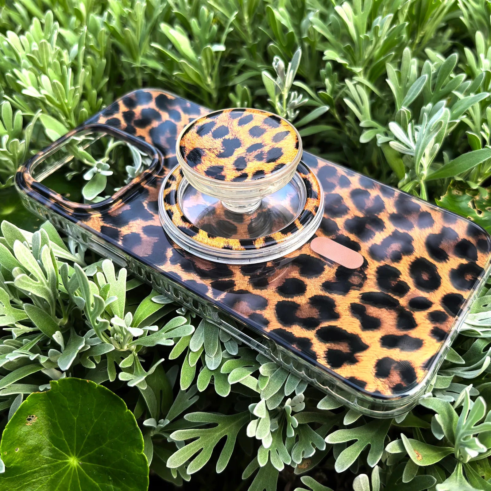 Leopard Print Phone Case MagSafe Grip Set