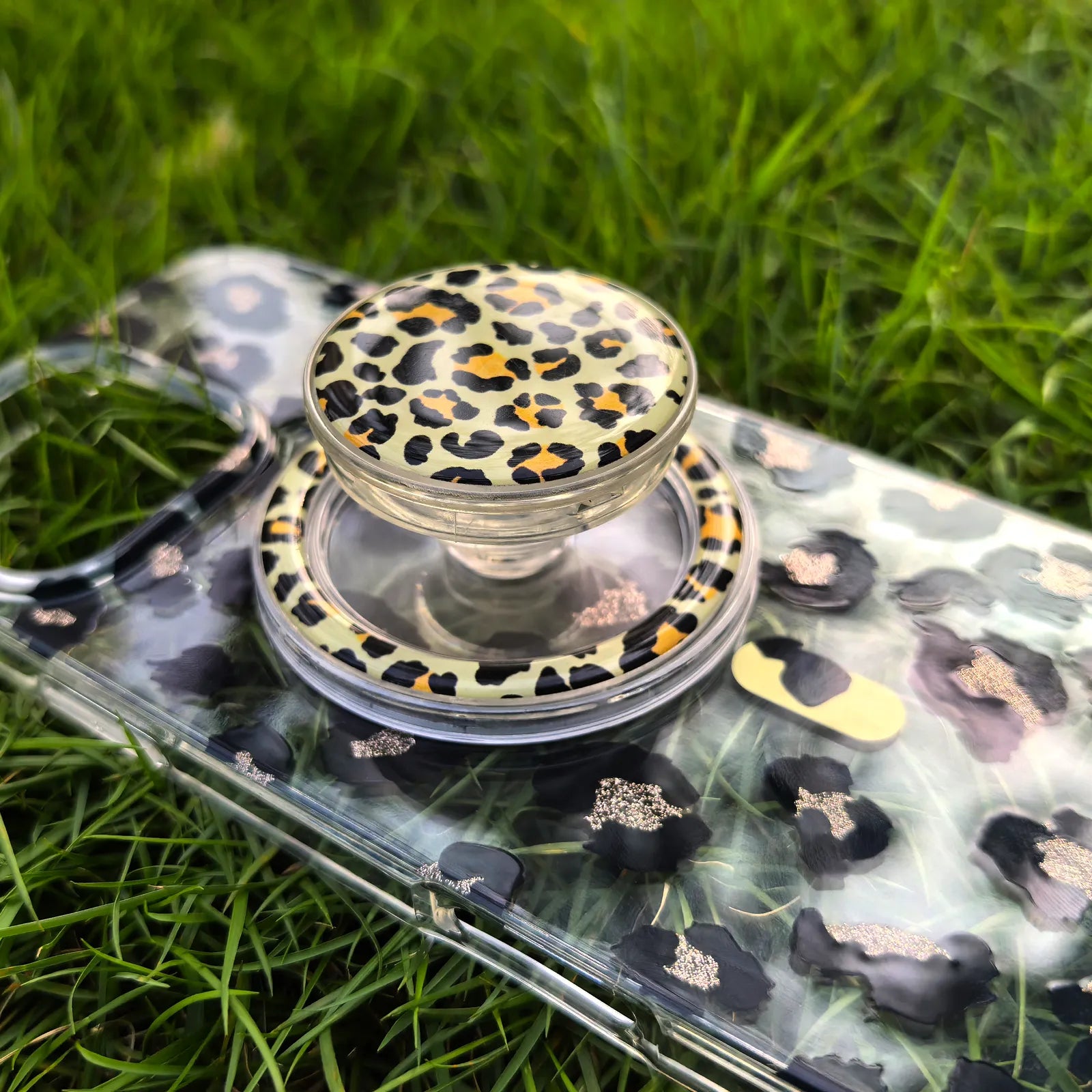 Leopard Gold Phone Case MagSafe Grip Set