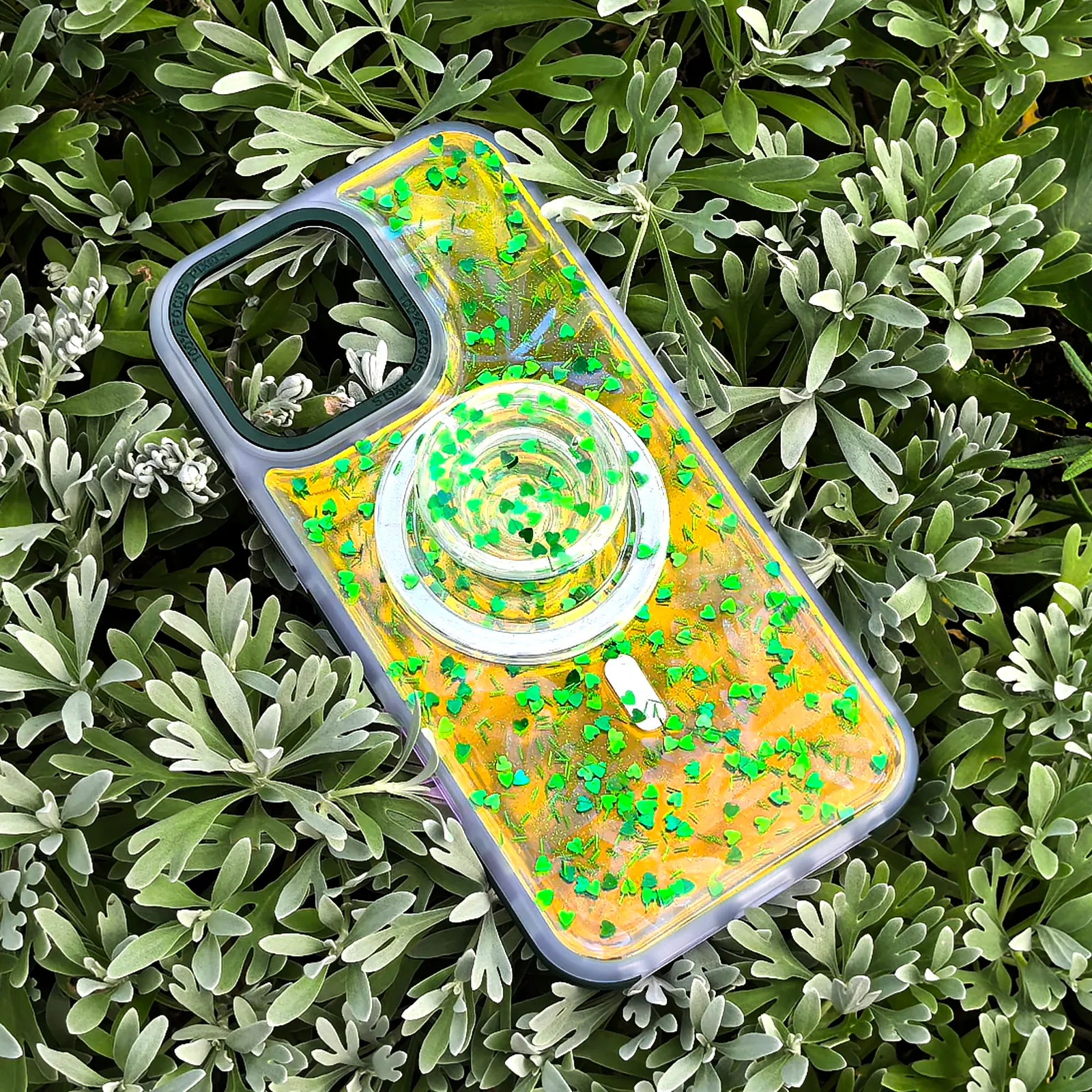 Love Green Phone Case MagSafe Grip Set