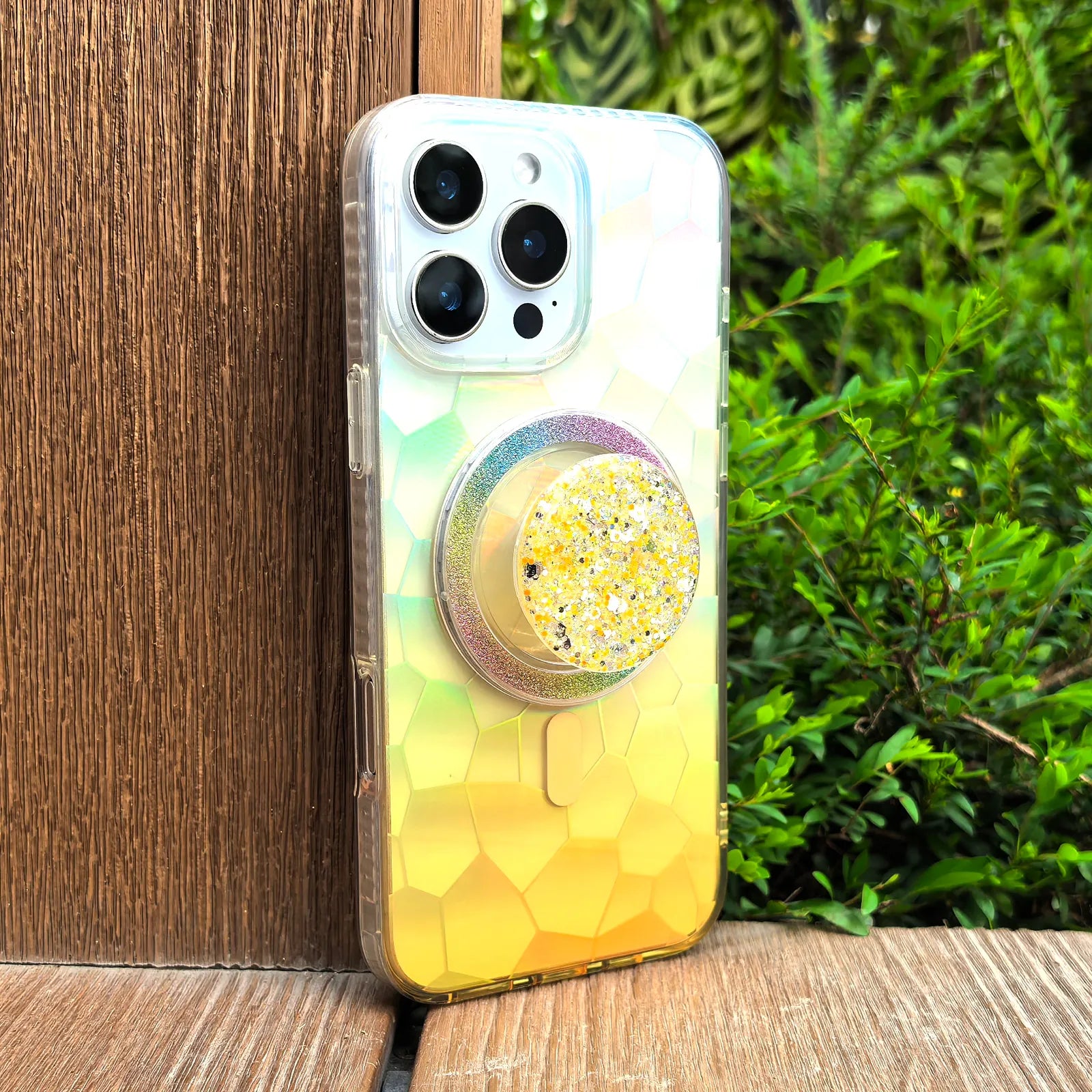Opalescent Ripple Yellow Phone Case MagSafe Grip Set
