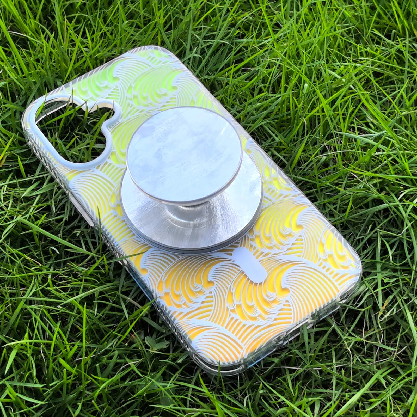 Sea Whisper White Phone Case MagSafe Grip Set